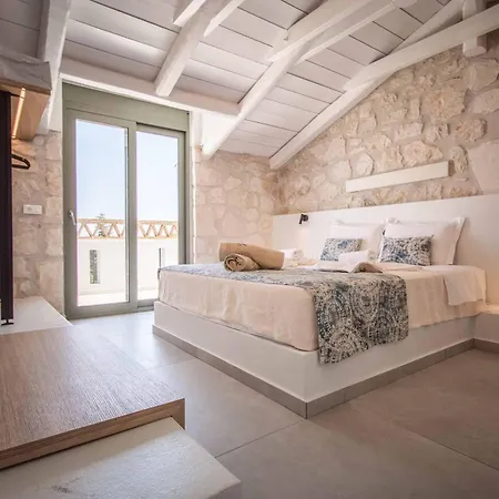 Irini Villa Xirokástellon